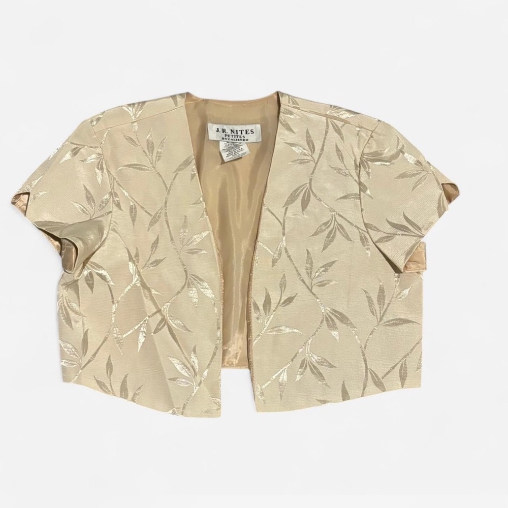 Elegant Cream Leaf Pattern Blazer